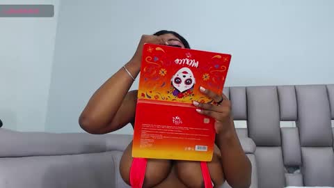 malorybrown online show from 02.05.26