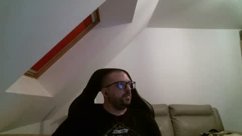 Snapshot of malou2927 chatting on 08.01.26 breton online show from 08.01.26