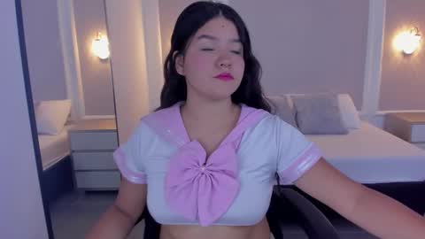 Snapshot of malu_03x chatting on 10.14.25 M A L U online show from 10.14.25