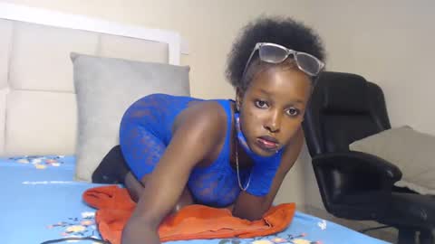 mamaa online show from 02.11.25