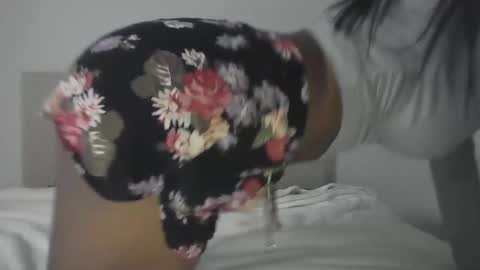 Snapshot of mamacita789 chatting on 10.14.25 mamacita789 online show from 10.14.25