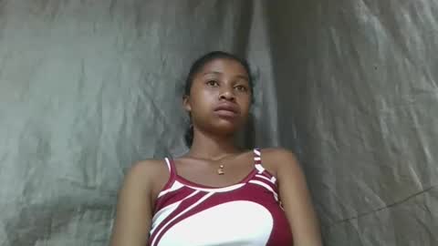 mamieriela online show from 04.15.26