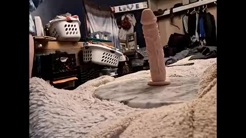 man1festit online show from 11.24.25