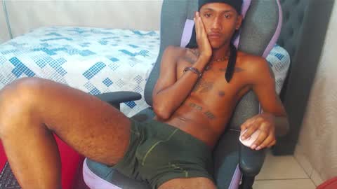 man_san11 online show from 12.28.24