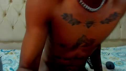 man_san11 online show from 02.11.25