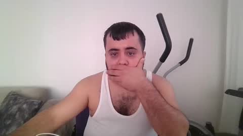 Snapshot of managert chatting on 02.05.25 managert online show from 02.05.25