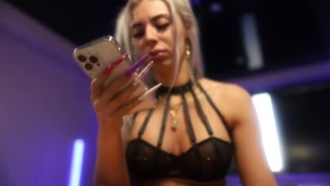 Anto Lovense is Active My pleasure is in your hands Private is Open online show from 01.29.25