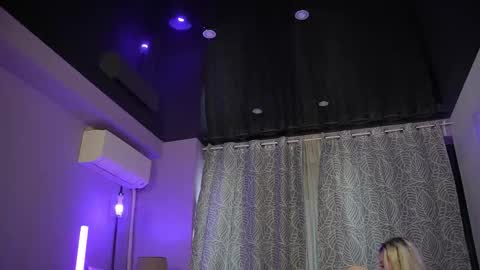 Snapshot of mandypeas chatting on 01.10.26 Anto Lovense is Active My pleasure is in your hands Private is Open online show from 01.10.26