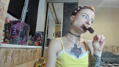 Mandy online show from 05.17.26