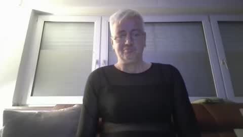 mandywinger online show from 10.27.25