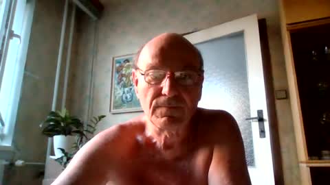 Snapshot of manes5858 chatting on 06.28.26 manes5858 online show from 06.28.26