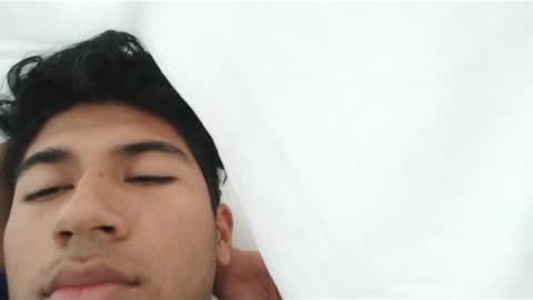 Manguito online show from 12.04.24