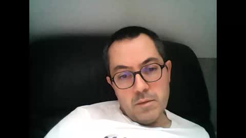 Snapshot of manu5933 chatting on 02.04.25 manu5933 online show from 02.04.25