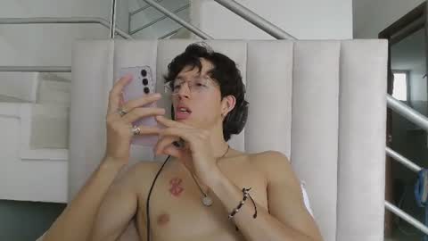 Manuel online show from 06.28.26