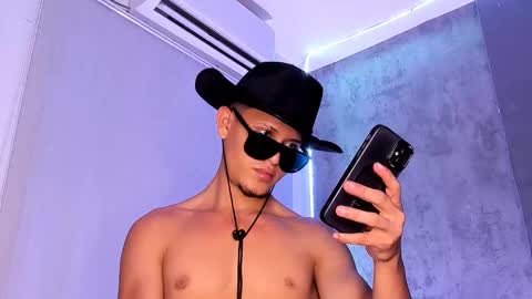 Manuel online show from 02.05.26