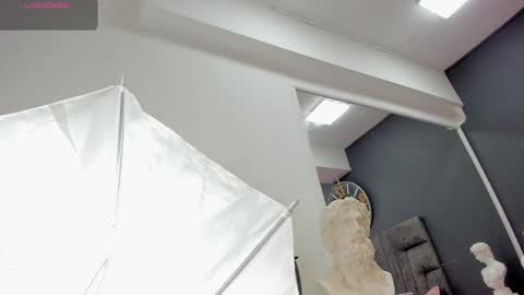 Manuel Rivero online show from 03.03.26