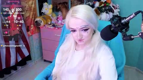 Snapshot of manuela_unicorn chatting on 02.12.25 Manuela online show from 02.12.25