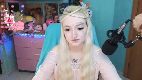 Snapshot of manuela_unicorn chatting on 03.12.25 Manuela online show from 03.12.25