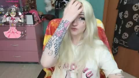 Snapshot of manuela_unicorn chatting on 06.04.26 Manuela online show from 06.04.26