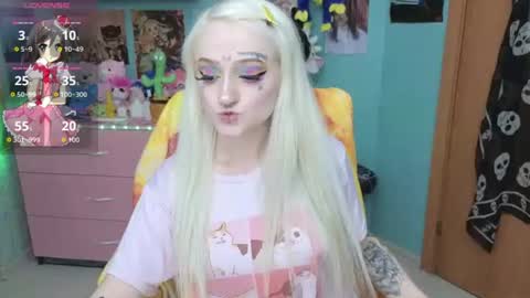 Manuela online show from 07.20.26