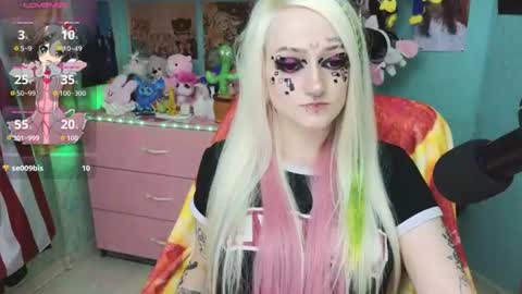 Manuela online show from 07.23.26