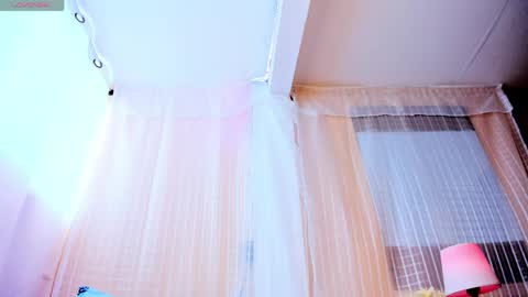 Manuela online show from 04.20.26