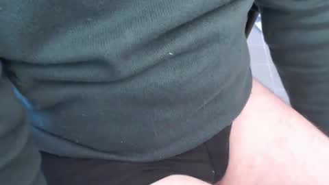 manuherb84 online show from 10.21.25