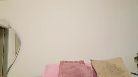     online show from 01.12.25