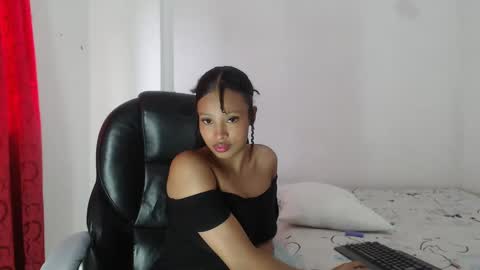 Snapshot of mar_aimy chatting on 09.08.25 Mar   online show from 09.08.25