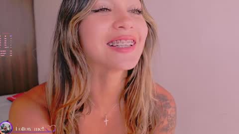 Mara Independent Model online show from 02.03.25