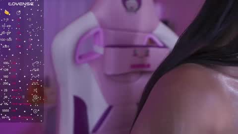 Snapshot of mara_jackson_ chatting on 03.04.25 MARA online show from 03.04.25