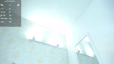 mara_thompsonn online show from 02.05.25