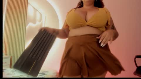 Mrs. Sweet online show from 11.27.25