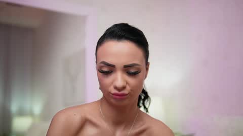  Mara  online show from 01.20.25