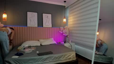 Mara  online show from 11.09.25