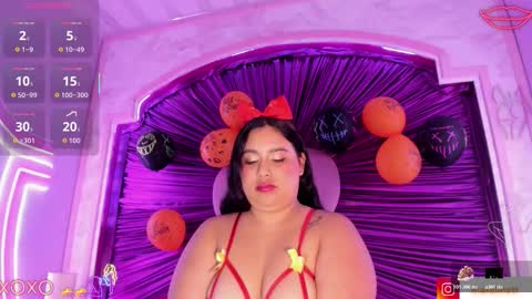 maralinette22 online show from 10.23.25