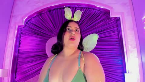 maralinette22 online show from 10.29.25