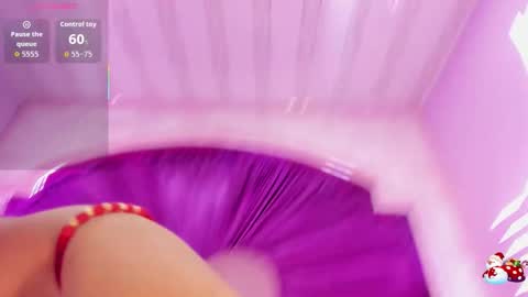 maralinette22 online show from 12.19.25