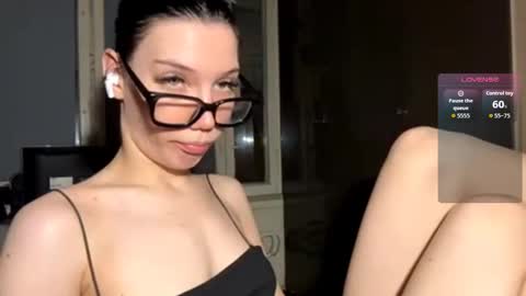 Snapshot of marandawerling chatting on 10.01.25 Elizaveta online show from 10.01.25