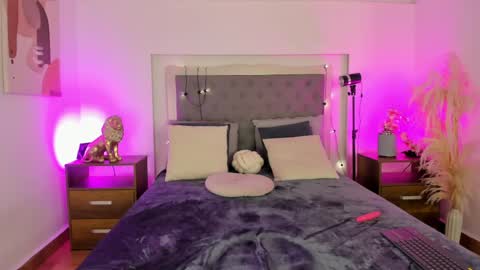 Mara online show from 03.31.26