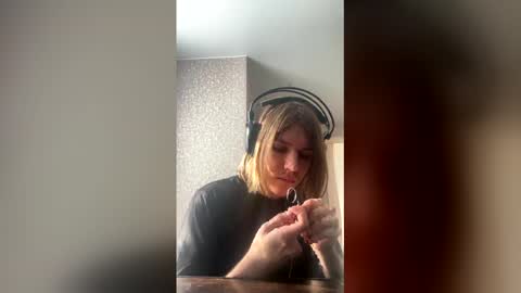 Snapshot of maratraher chatting on 02.21.26 maratraher online show from 02.21.26