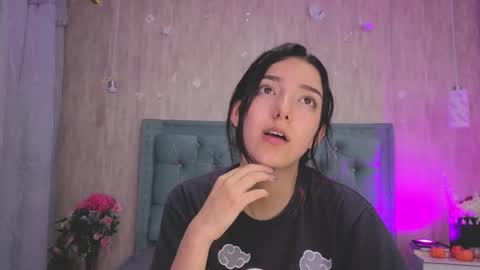 Snapshot of marcelaa_fox chatting on 11.21.25 Marcela online show from 11.21.25