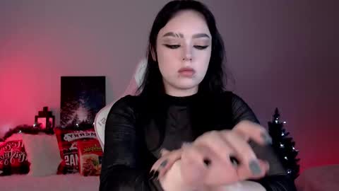 Lady Marceline online show from 12.20.25