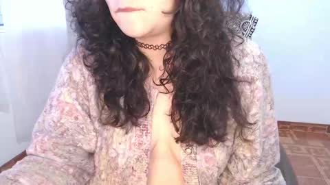 Snapshot of marceline_uu chatting on 01.18.25 M A R C I online show from 01.18.25