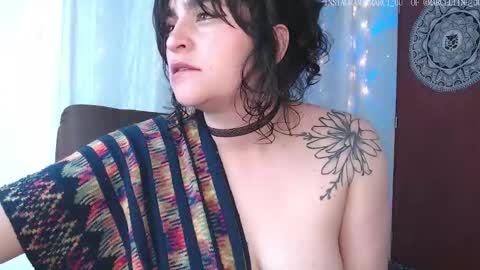 Snapshot of marceline_uu chatting on 02.01.25 M A R C I online show from 02.01.25