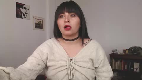 Snapshot of marceline_uu chatting on 02.26.25 M A R C I online show from 02.26.25