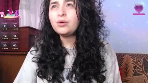 Snapshot of marceline_uu chatting on 09.20.25 M A R C I online show from 09.20.25