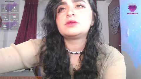 Snapshot of marceline_uu chatting on 11.21.25 M A R C I online show from 11.21.25