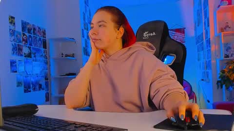 MarcelineChi online show from 02.18.26