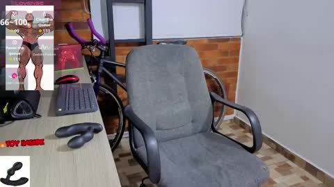 Marck  Independent model  online show from 04.21.26